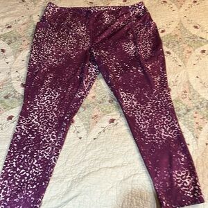 Plus size athletic leggings!!!!!!